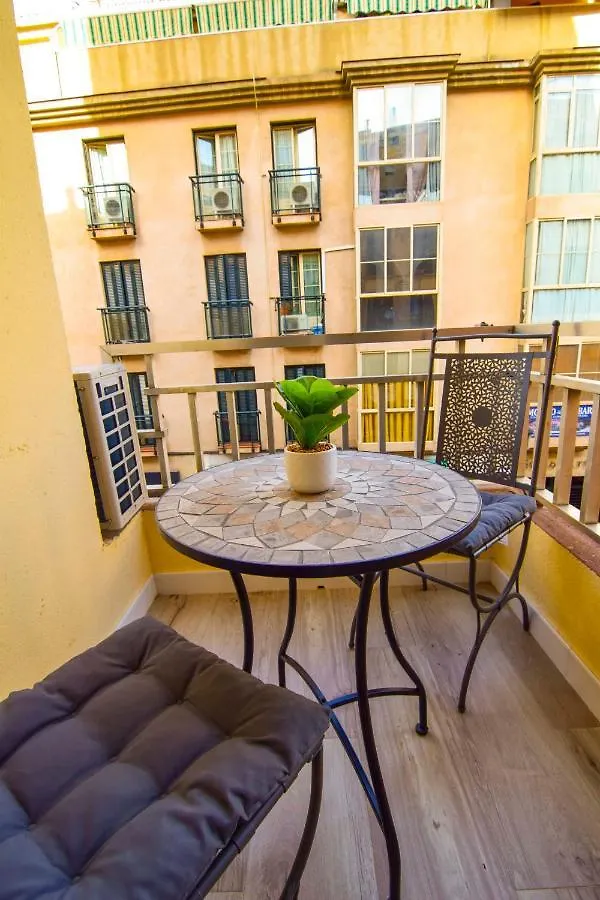 Letmalaga Square Merced Apartamento